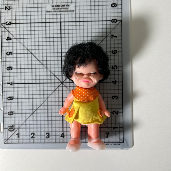 Vintage 60s 70s Moody Doll Vinyl Head Plastic Body Made in Hong Kong (18B) - Picture 8 of 8